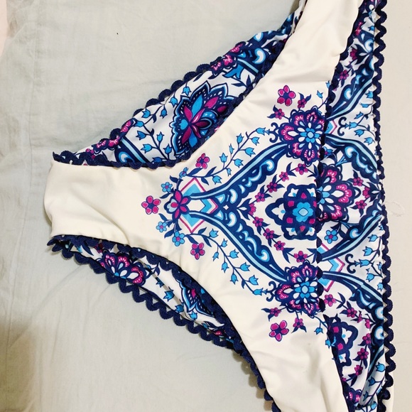 Becca by Becca swimsuit BRAND NEW - Picture 4 of 4